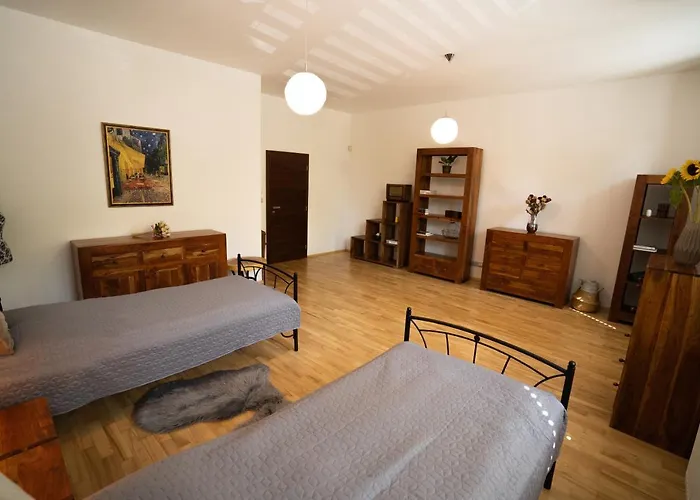 Black Field Appartement *