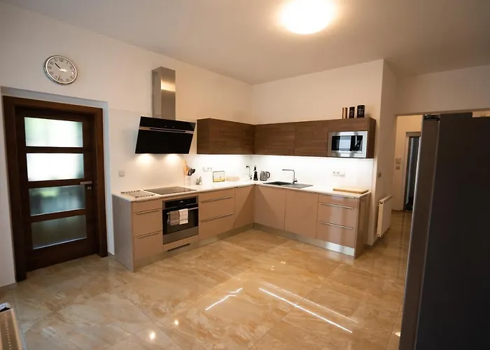 Black Field Appartement